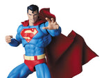 MAFEX Batman: Hush No.117 Superman